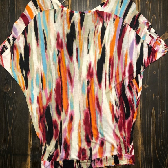 NWOT Express Bright & Beautiful Dolman Top SZ XS - Picture 3 of 5